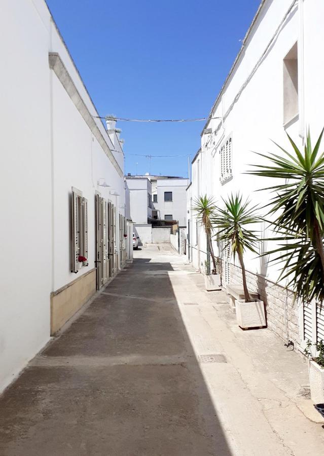 Corte Sant'Antonio Rooms Martano Exterior photo